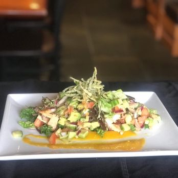 Roustabout's Restaurant & Bar - Tandoori Chicken Salad - Bars Near Me - Fort St John, British Columbia Roustabout's Restaurant & Bar - Tandoori Chicken Salad - Bars Near Me - Fort St John, British Columbia
