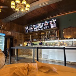The Parlor At Trailside Treats Creamery - Interior