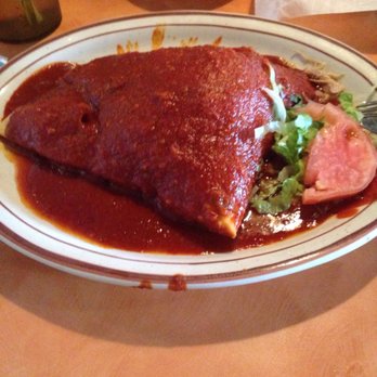 Café Castro - Red chili chicken stuffed sopa - New Mexican Cuisine Near Me - Santa Fe, New Mexico Café Castro - Red chili chicken stuffed sopa - New Mexican Cuisine Near Me - Santa Fe, New Mexico