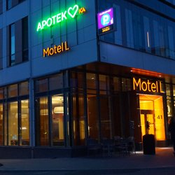 Motel L