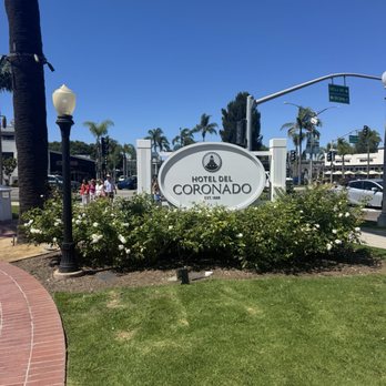 Hotel del Coronado, Curio Collection by Hilton - The sign that says hotel Del Coronado - Coronado, CA