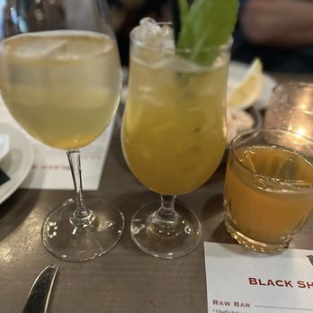 Black Sheep Brasserie - Spring into my step spritz  Passionfruit mocktail The Lincoln Ave  @rosyeatssj - New American Near Me - San Jose, California