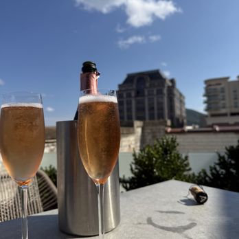 Six & Sky Rooftop Grille - Bubbly rose - Steakhouses Near Me - Roanoke, Virginia