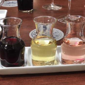 Cantara Cellars - Wine Flight - Wineries Near Me - Camarillo, California Cantara Cellars - Wine Flight - Wineries Near Me - Camarillo, California