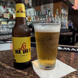 Le Bar - La Rubia