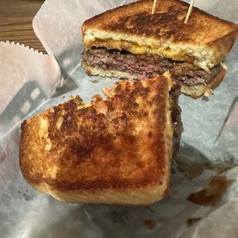 Yesterday's Gone - This is the western, yum yum. - Bars Near Me - Brainerd, Minnesota