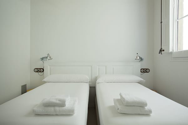 yok Casa + Cultura by null