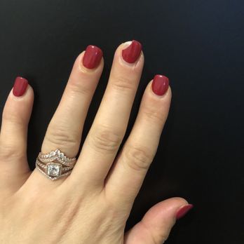 Roosevelt Nails Bar - Dip after 2 weeks - Nail Salons Near Me - Seattle, Washington