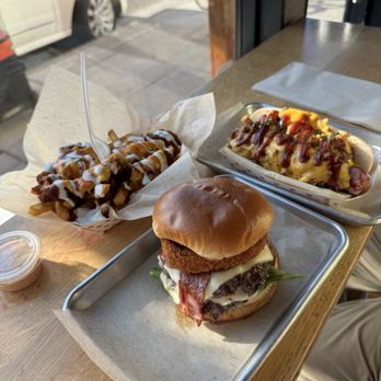 Urban Skillet - Buffalo Chicken Fries Z-Dog Southern BBQ Burger - Halal Near Me - Santa Monica, California Urban Skillet - Buffalo Chicken Fries Z-Dog Southern BBQ Burger - Halal Near Me - Santa Monica, California