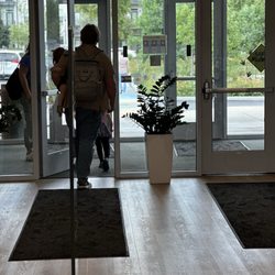 Awesome lobby/entrance
