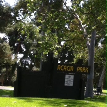 Acacia Park - Parks Near Me - Fullerton, California