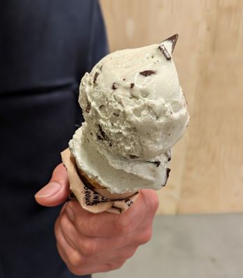 Jeni's Splendid Ice Creams by null