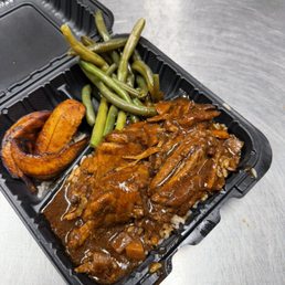 Large Bone in Brown Stew Chicken Large Bone in Brown Stew Chicken