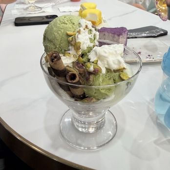 Mango Mango Dessert - Pistachio Green Tea Ice Cream - Desserts Near Me - Las Vegas, Nevada