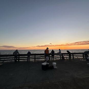 Newport Pier - Landmarks & Historical Buildings Near Me - Newport Beach, California