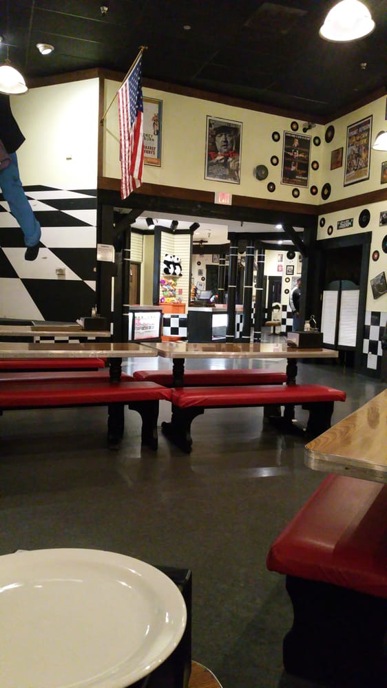 Random Request Boomers Be Bop Cafe (Upland CA) r/InlandEmpire