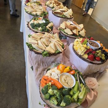Cherished Events And Catering - Sandwichs with sides of fruits and veggies - Caterers Near Me Cherished Events And Catering - Sandwichs with sides of fruits and veggies - Caterers Near Me