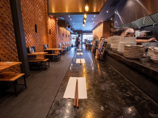 KINTON RAMEN CÔTE-DES-NEIGES by null