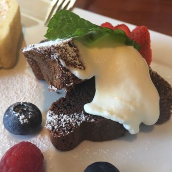 Gintei - Chocolate cake - Japanese Near Me - San Bruno, California Gintei - Chocolate cake - Japanese Near Me - San Bruno, California