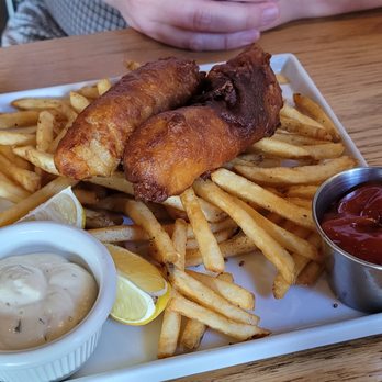 Blue Palms Brewhouse - Happy Hour Fish & Chips - Burgers Near Me - Northridge, California Blue Palms Brewhouse - Happy Hour Fish & Chips - Burgers Near Me - Northridge, California