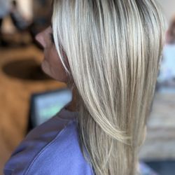 Tangled Up Salon - Blondes by Nikki
