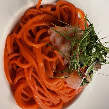 Bagni Sant'Anna - Red pasta with raw red shrimp - Beach Bars Near Me - Sorrento, NA Bagni Sant'Anna - Red pasta with raw red shrimp - Beach Bars Near Me - Sorrento, NA