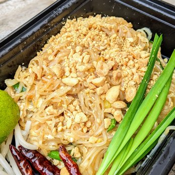 Wayla - Pad Thai | Instagram: @telephonesmoothie - Thai Near Me - New York, New York
