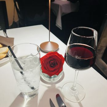 Kres Chophouse - Red wine - Steakhouses Near Me - Orlando, Florida Kres Chophouse - Red wine - Steakhouses Near Me - Orlando, Florida