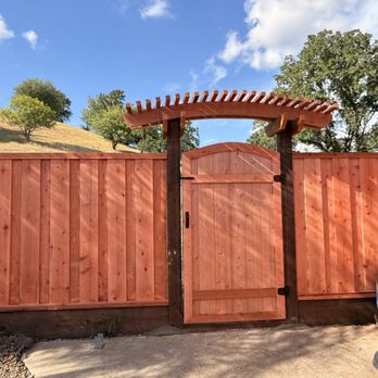 FCR Fence & Deck  - Beautiful framed arch gate and trellis - Fences & Gates Near Me - Martinez, California