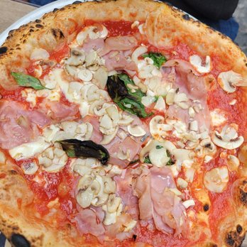 Antonio E Gigi Sorbillo - Prosciutto and funghi - Pizza Near Me - Naples, NA
