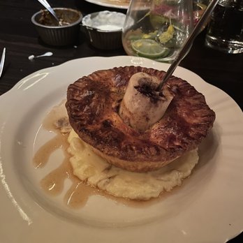 Armitage Alehouse - Chicken pot pie - Pubs Near Me - Chicago, Illinois