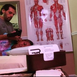 Rick Sanchez, CMT - Fit Recovery - Working through a young athlete's issues with the help of a percussion gun. Being gentle and focused while in a sensitive area.