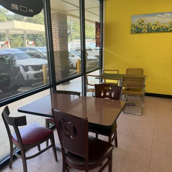 Dragon Palace - Norcross - There are three small tables inside - Chinese Near Me - Norcross, Georgia Dragon Palace - Norcross - There are three small tables inside - Chinese Near Me - Norcross, Georgia