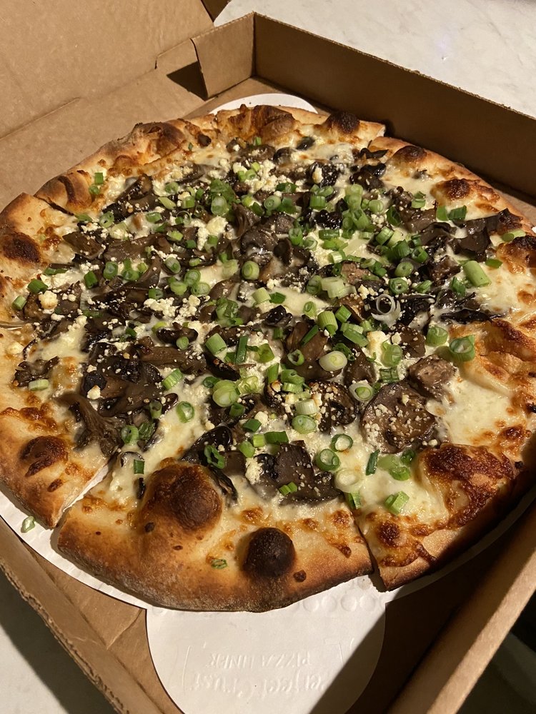 Pacific Pizza & Brew