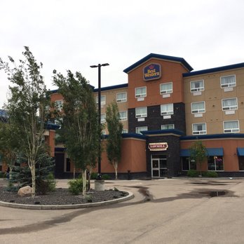 Best Western Cold Lake Inn - Hotels Near Me - Cold Lake, Alberta