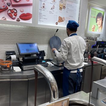 Venchi - Chocolatiers & Shops Near Me - London, XGL