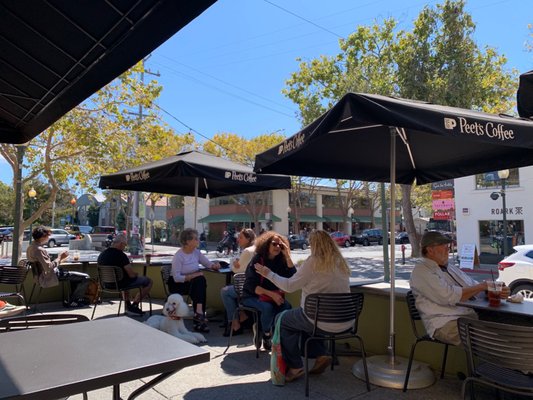 Peet's Coffee by null