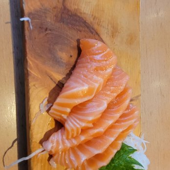 satsuki - Salmon sashimi - Japanese Near Me - Chamonix Mont Blanc, 74