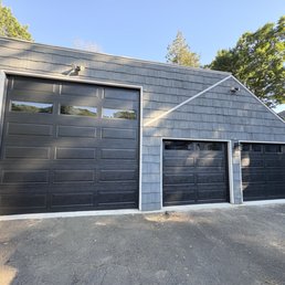 Exterior outside entrance of Alvaros Garage Doors - FAIRFIELD CT BLACK GARAGE DOORS - Monroe, Connecticut Exterior outside entrance of Alvaros Garage Doors - FAIRFIELD CT BLACK GARAGE DOORS - Monroe, Connecticut