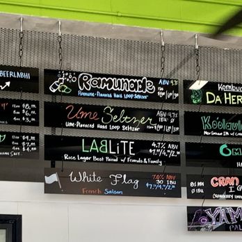 Beer Lab HI - beer selection - Brewpubs Near Me - Honolulu, Hawaii