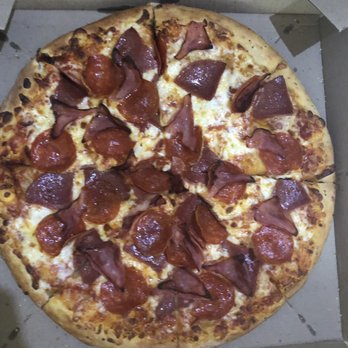 Brother's Pizza - pepperoni, sausage, and ham - Pizza Near Me - Mazatlán, SIN