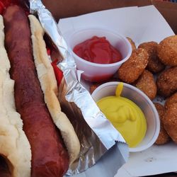 Hot Dawgs