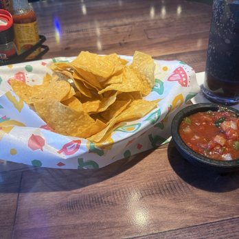 Gorilla Taco - Chips and salsa were perfect crispness and salsa had just the right heat - Tacos Near Me - Pigeon Forge, Tennessee Gorilla Taco - Chips and salsa were perfect crispness and salsa had just the right heat - Tacos Near Me - Pigeon Forge, Tennessee