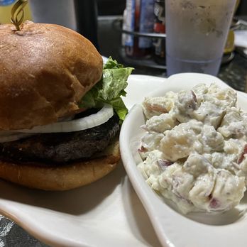 Thirsty Whale - Hamburger w potato salad - American Near Me - Bar Harbor, Maine Thirsty Whale - Hamburger w potato salad - American Near Me - Bar Harbor, Maine