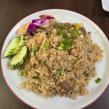 Kong Thai - House fried rice that has beef, pork, chicken and shrimp! Huge portion size - Thai Near Me - Seabrook, New Hampshire