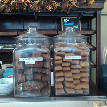 Presti's Bakery - If they have anise biscotti, they are the "real deal." - Bakeries Near Me - Cleveland, Ohio
