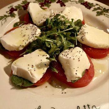 La Pergoletta - Caprese. - Italian Near Me - Los Angeles, California La Pergoletta - Caprese. - Italian Near Me - Los Angeles, California