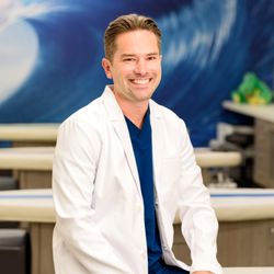 Southwest Kids Dentistry - Meet Dr. Zachary Anderson! He is a board-certified pediatric dentist who loves to hike, spend time with his dog, and get outdoors.