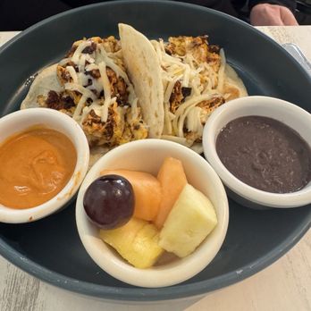 Cielito Cafe - Huevos Divorciados - Breakfast & Brunch Near Me - Houston, Texas Cielito Cafe - Huevos Divorciados - Breakfast & Brunch Near Me - Houston, Texas