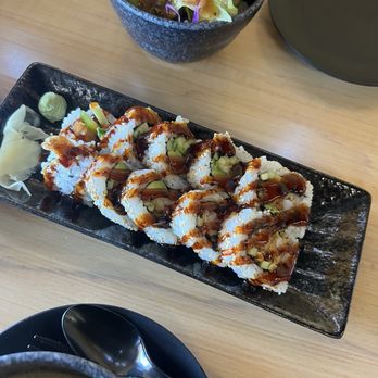 Oishii Express - Shrimp Tempura Roll - Japanese Near Me - Madera, California